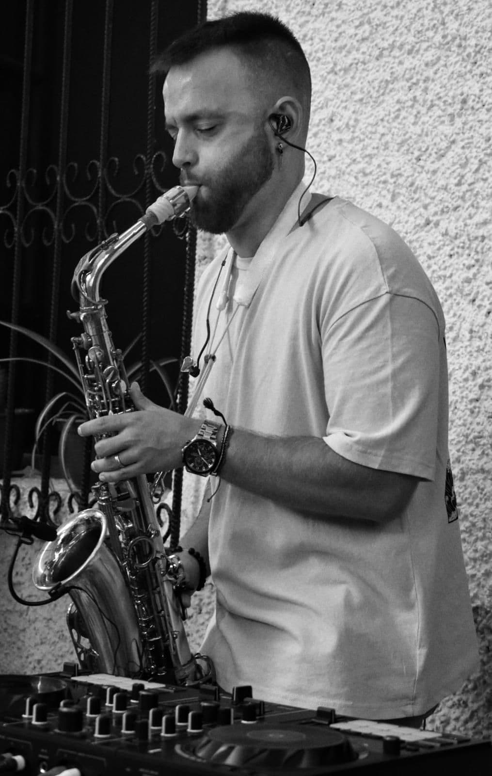Kevin Palma Sax
